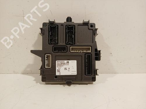 Used Electronic module RENAULT KANGOO III Box Body/MPV 1.5 Blue dCi 115 (FJAC) (116 hp) 30308953