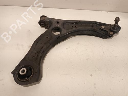 Used Right front suspension arm VW POLO VI (AW1, BZ1, AE1) 1.0 TSI (95 hp) 31856664