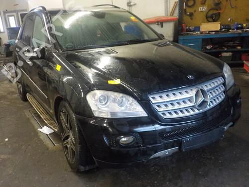 Front right window mechanism MERCEDES-BENZ M-CLASS (W164) ML 320 CDI 4-matic (164.122) | BP8621843C23 