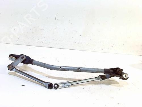 Used Front wipers mechanism RENAULT MEGANE III Grandtour (KZ0/1) 1.4 TCe (KZ0F, KZ1V) (130 hp) 8200361