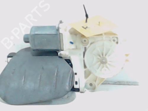 Right front window motor RENAULT LAGUNA III Grandtour (KT0/1) 2.0 dCi (KT07, KT0J, KT14, KT1A, KT1S) | BP906599E20 