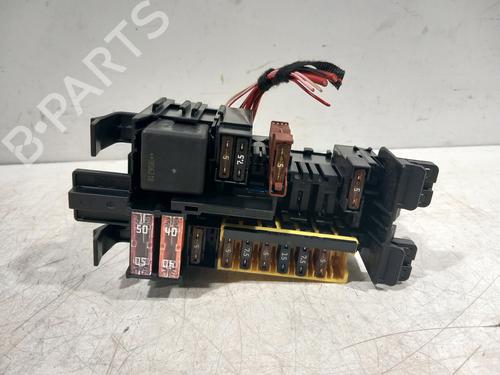 Used Fuse box Fuse box MERCEDES-BENZ C-CLASS (W205) C 350 e (205.047) (279 hp) 33964328 33964328