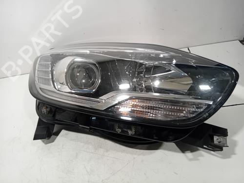 Used Right headlight RENAULT SCÉNIC IV (J9_) 1.2 TCe 130 (130 hp) 33003687