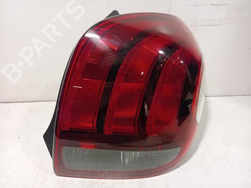 Used Right taillight Right taillight 38054057 38054057