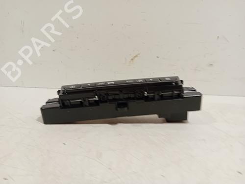 Switch JAGUAR XE (X760) 2.0 D | BP25379436I30 - Image 2