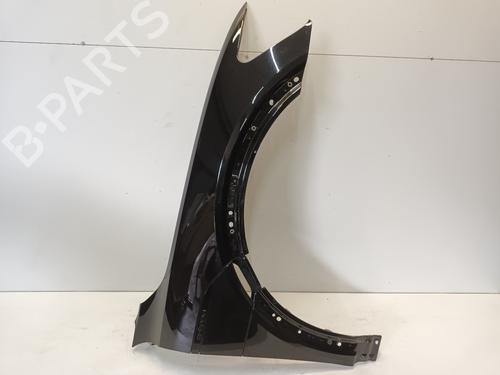 right-front-fenders-audi-q8-e-tron-suv-geg-2022-33271020 main image