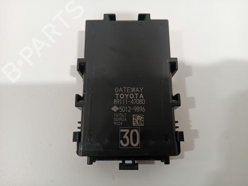 electronic-module-toyota-prius-plus-_w4_-2011-23214583 main image