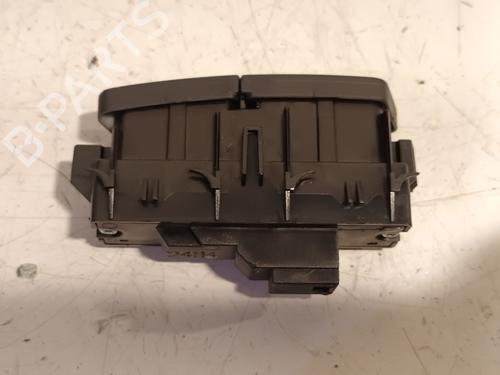 Switch MERCEDES-BENZ GLA-CLASS (X156) GLA 200 (156.943) | BP17954600I30 