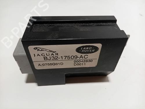 Used Electronic module Electronic module LAND ROVER RANGE ROVER EVOQUE (L538) 2.0 4x4 (241 hp) 36476596 36476596