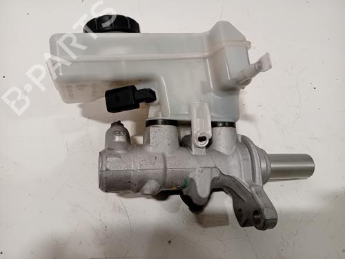 Brake master cylinder SEAT ATECA (KH7, KHP) 1.5 TSI | BP32232429M77 - Image 2
