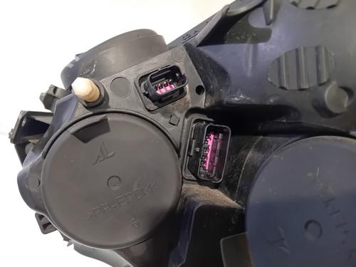 Right headlight RENAULT CLIO IV Grandtour (KH_) 1.5 dCi 90 (KHN3, KHN4) | BP29972554C29