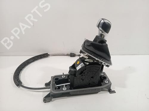 Used Gear lever VW GOLF VII (5G1, BQ1, BE1, BE2) 2.0 R 4motion (292 hp) 30309022