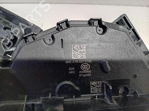 Høyre foran lås VW GOLF VIII Variant (CG5, DB5) 1.0 eTSI | BP27391541C97 