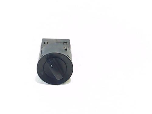 Used Headlight switch VW POLO (9N_, 9A_) 1.4 16V (75 hp) 942629
