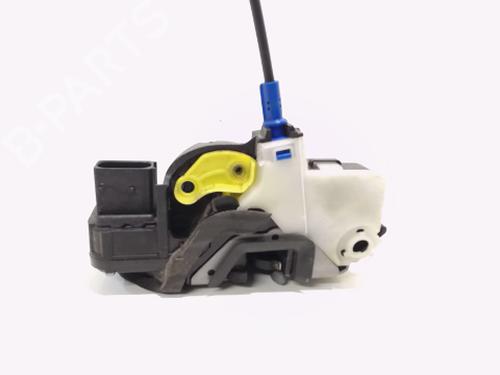 Front left lock OPEL ASTRA J (P10) 2.0 CDTI (68) | BP13198295C98 