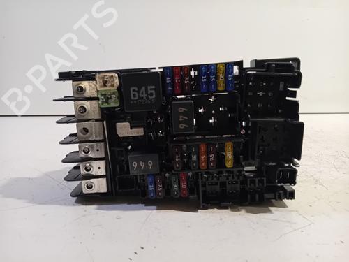 Used Fuse box Fuse box 24505804 24505804