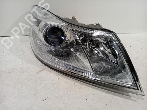 Right headlight SKODA OCTAVIA II Combi (1Z5) 2.0 TDI | BP23183255C29 