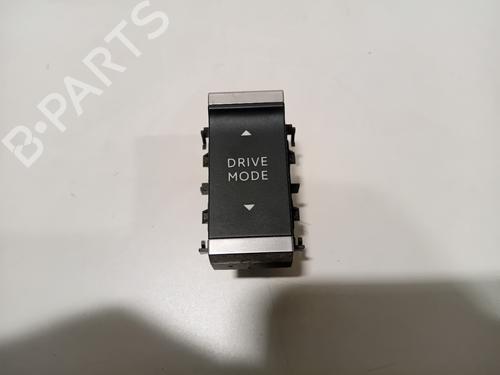 Kombi Kontakt / Stilkkontakt Kombi Kontakt / Stilkkontakt 38318087 38318087