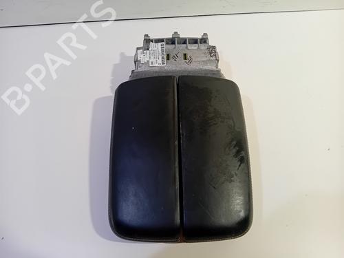armrest-center-console-audi-q7-4mb-4mg-4mq-2015-26430868 main image