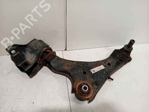 Used Left front suspension arm Left front suspension arm 20310616 20310616