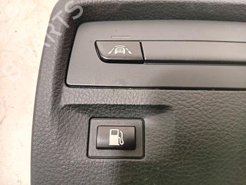Switch BMW 3 (F30, F80) 330 e | BP21844143I30 