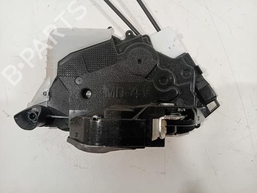 Front right lock TOYOTA YARIS (_P13_) 1.5 Hybrid (NHP130_, NHP130) | BP26532777C97 