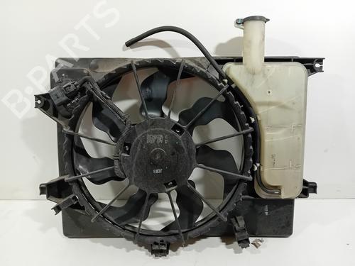 Used Radiator fan Radiator fan 15218092 15218092