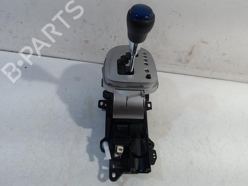 Gear lever TOYOTA YARIS (_P13_) 1.5 Hybrid (NHP130_, NHP130) | BP11967400M90 