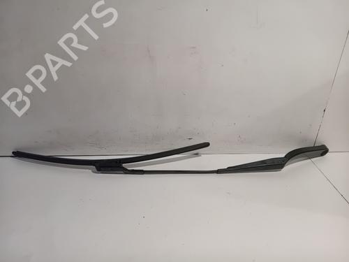 Used Front windshield wiper arm RENAULT TRAFIC III Bus (JG_) 2.0 dCi 120 (JGMN) (120 hp) 30309058