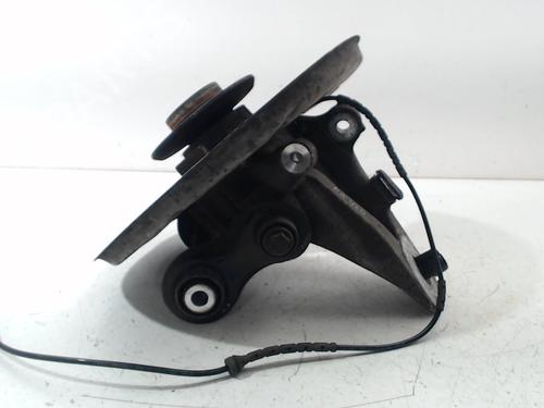 Right rear steering knuckle BMW 5 Touring (E61) 525 i | BP13207734M28 