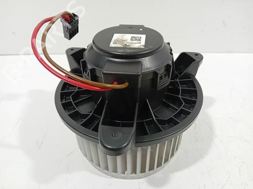 Used Heater blower motor VOLVO XC40 (536) T4 (190 hp) 24207421