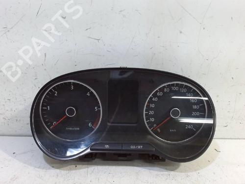 Used Instrument cluster VW POLO V (6R1, 6C1) 1.6 TDI (105 hp) 7639982