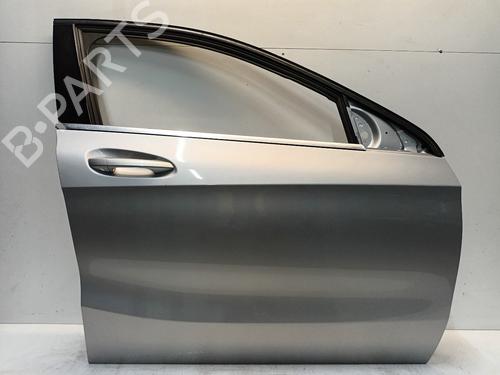 Puerta delantera derecha MERCEDES-BENZ A-CLASS (W176) A 180 (176.042) (122 hp) 32232452