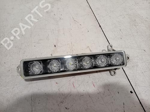 Used Left daytime light Left daytime light 23090840 23090840