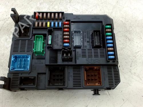 Used Fuse box PEUGEOT 308 II (LB_, LP_, LW_, LH_, L3_) 1.6 BlueHDi 120 (120 hp) 9737709