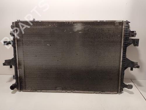 Used Water radiator VW TRANSPORTER T5 Van (7HA, 7HH, 7EA, 7EH) 2.0 TDI (140 hp) 31994929