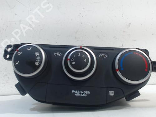 Used Climate control Climate control 10082881 10082881