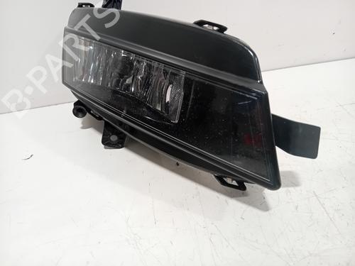 Used Right front fog light Right front fog light VW GOLF VII (5G1, BQ1, BE1, BE2) 1.6 TDI (110 hp) 33661337 33661337