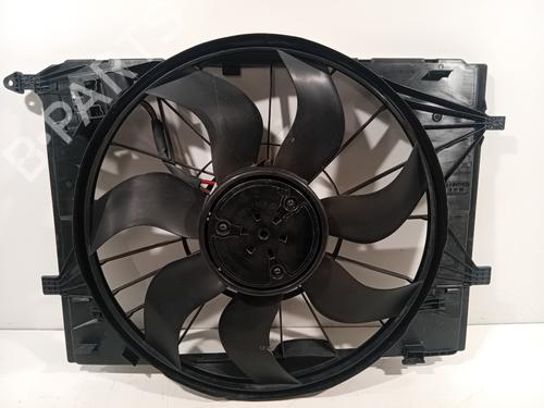 Used Fan MERCEDES-BENZ C-CLASS T-Model (S205) C 450 AMG 4-matic (205.264) (367 hp) 32416394