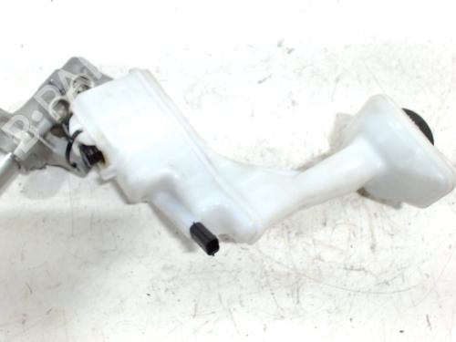 Used Brake fluid reservoir NISSAN QASHQAI II SUV (J11, J11_) 1.3 DIG-T (160 hp) 13206770