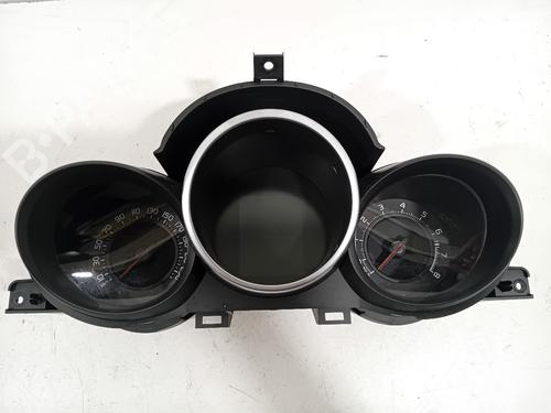 instrument-cluster-fiat-500x-334_-2014-27503845 main image