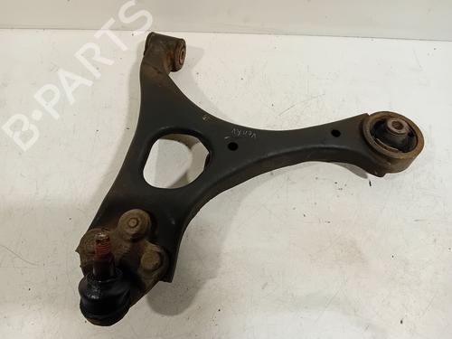 Used Right front suspension arm HONDA CIVIC VIII Saloon (FD, FA) 1.3 IMA (FA3, FD3) (95 hp) 17386948