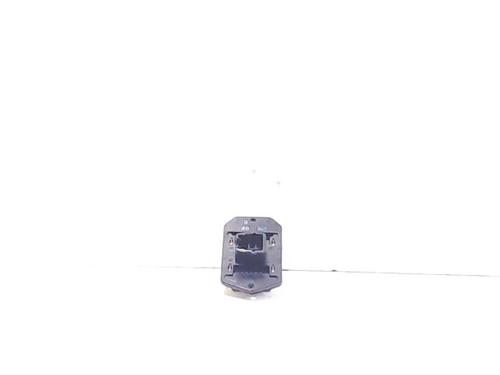 Used Heater resistor TOYOTA YARIS VERSO (_P2_) 1.3 (NCP20_, NCP22_, NCP20R, NCP22R) (86 hp) 11782779