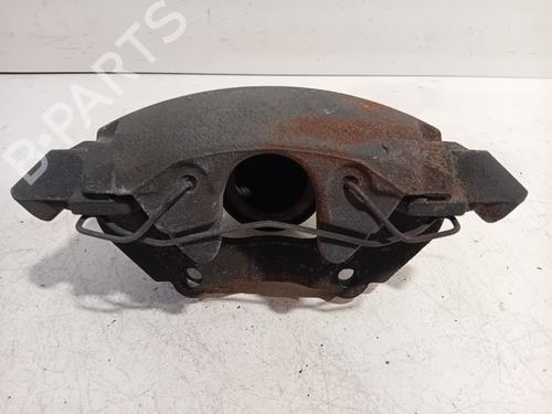 Used Right front brake caliper VOLVO V40 Hatchback (525) D2 (114 hp) 25154149