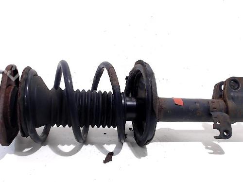 Used Left front shock absorber TOYOTA COROLLA Verso (ZER_, ZZE12_, R1_) 1.8 (ZNR11_, ZNR11R) (129 hp) 5639471