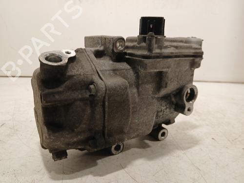 Used AC compressor TOYOTA YARIS (_P13_) 1.5 Hybrid (NHP130_, NHP130) (101 hp) 26725886