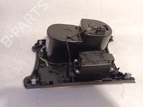 Cup/Object holder MERCEDES-BENZ GLA-CLASS (X156) GLA 200 (156.943) | BP17954598I37 