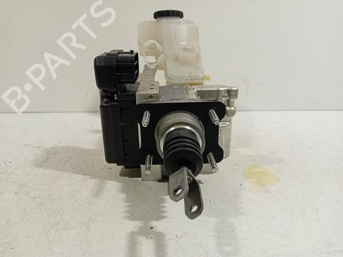 Brake master cylinder TOYOTA COROLLA Estate (_E21_) 1.8 Hybrid (ZWE211W) | BP18117644M77 