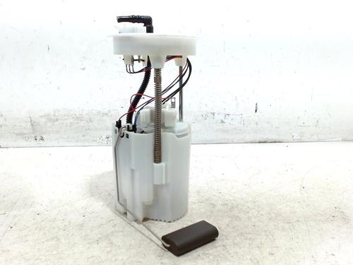 Used Fuel pump VW UP! (121, 122, BL1, BL2, BL3, 123) 1.0 (60 hp) 9860159