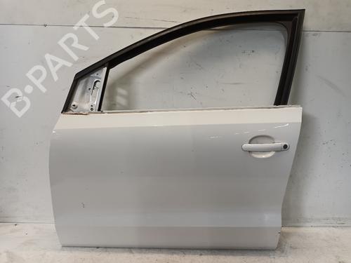 Used Left front door VW POLO V (6R1, 6C1) 1.2 TDI (75 hp) 29028752
